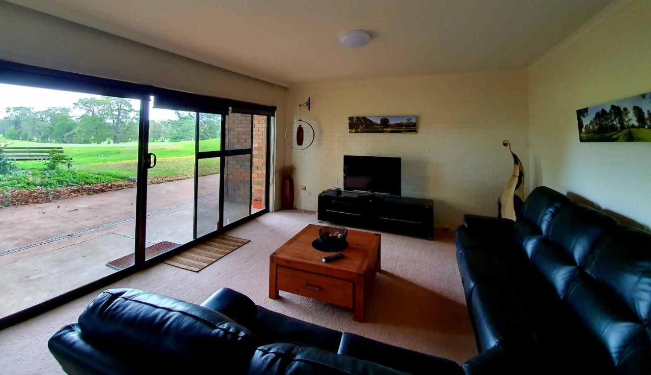 Shepparton Golf Motel Extérieur photo